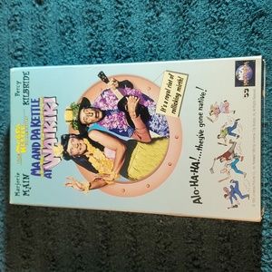 Ma And Pa Kettle: at waikiki